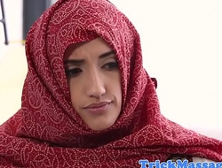 Arab babe fucked and facialized by masseur